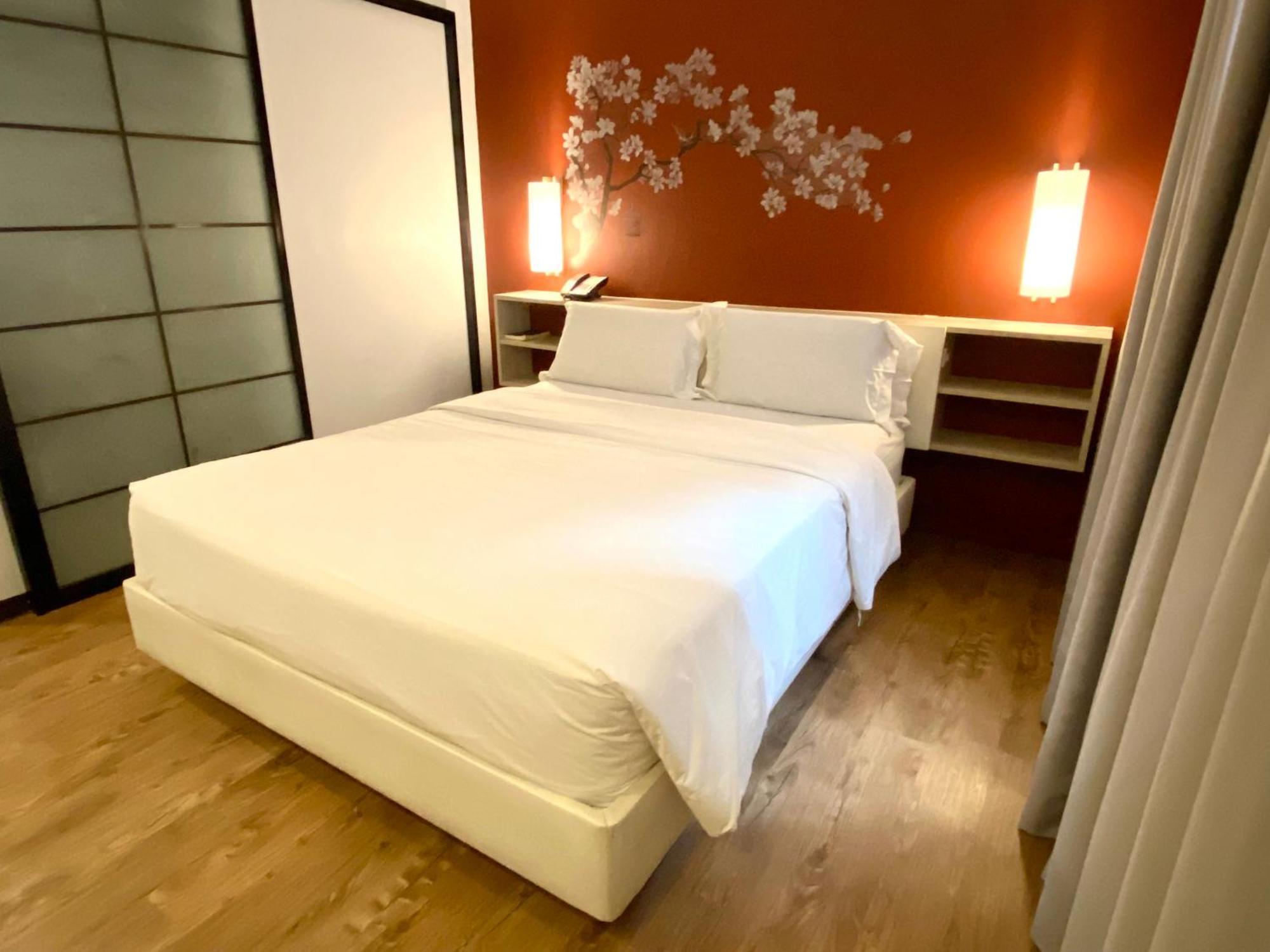 Circle Inn Hotel And Suites Bacolod Eksteriør bilde