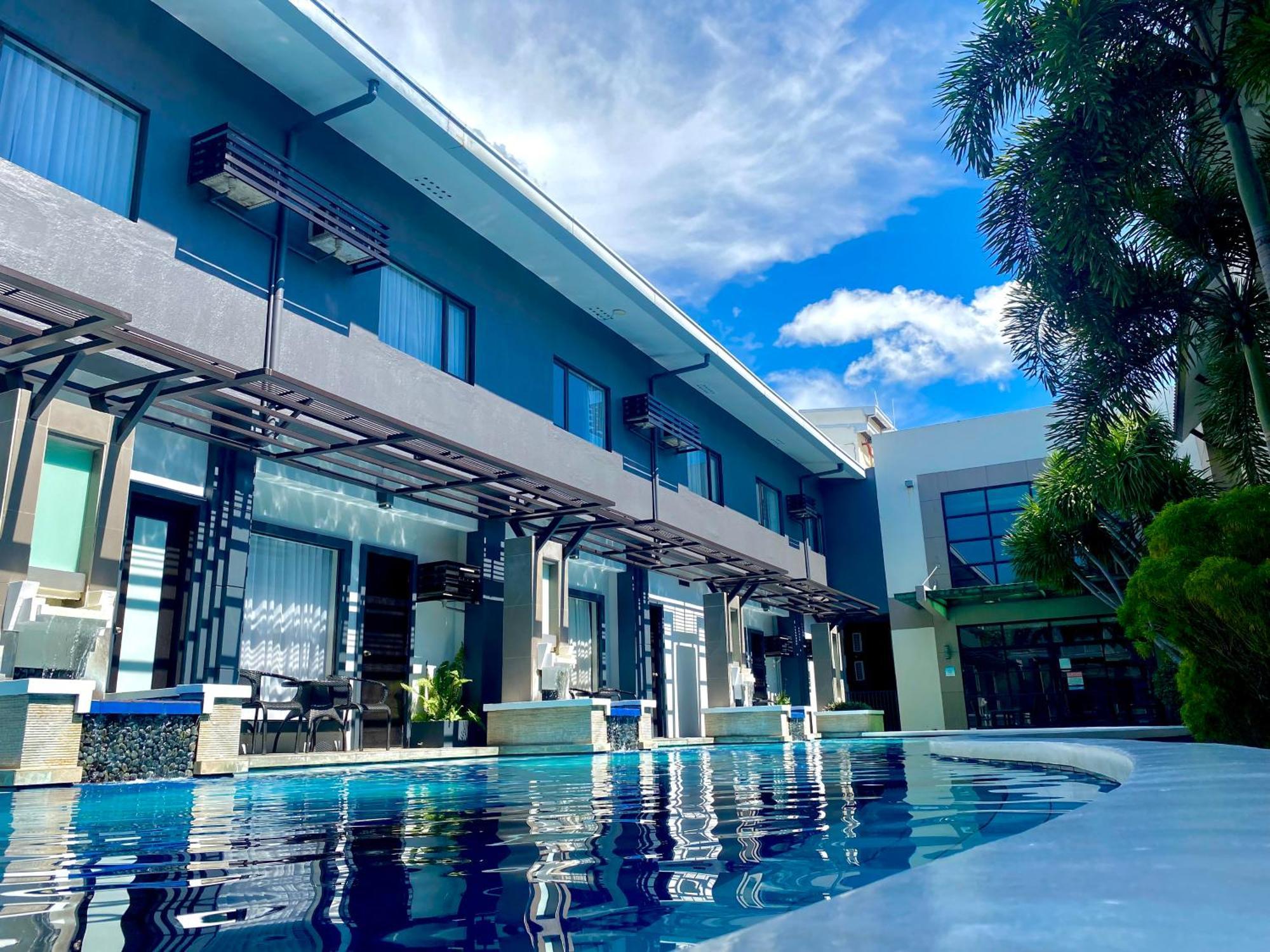 Circle Inn Hotel And Suites Bacolod Eksteriør bilde