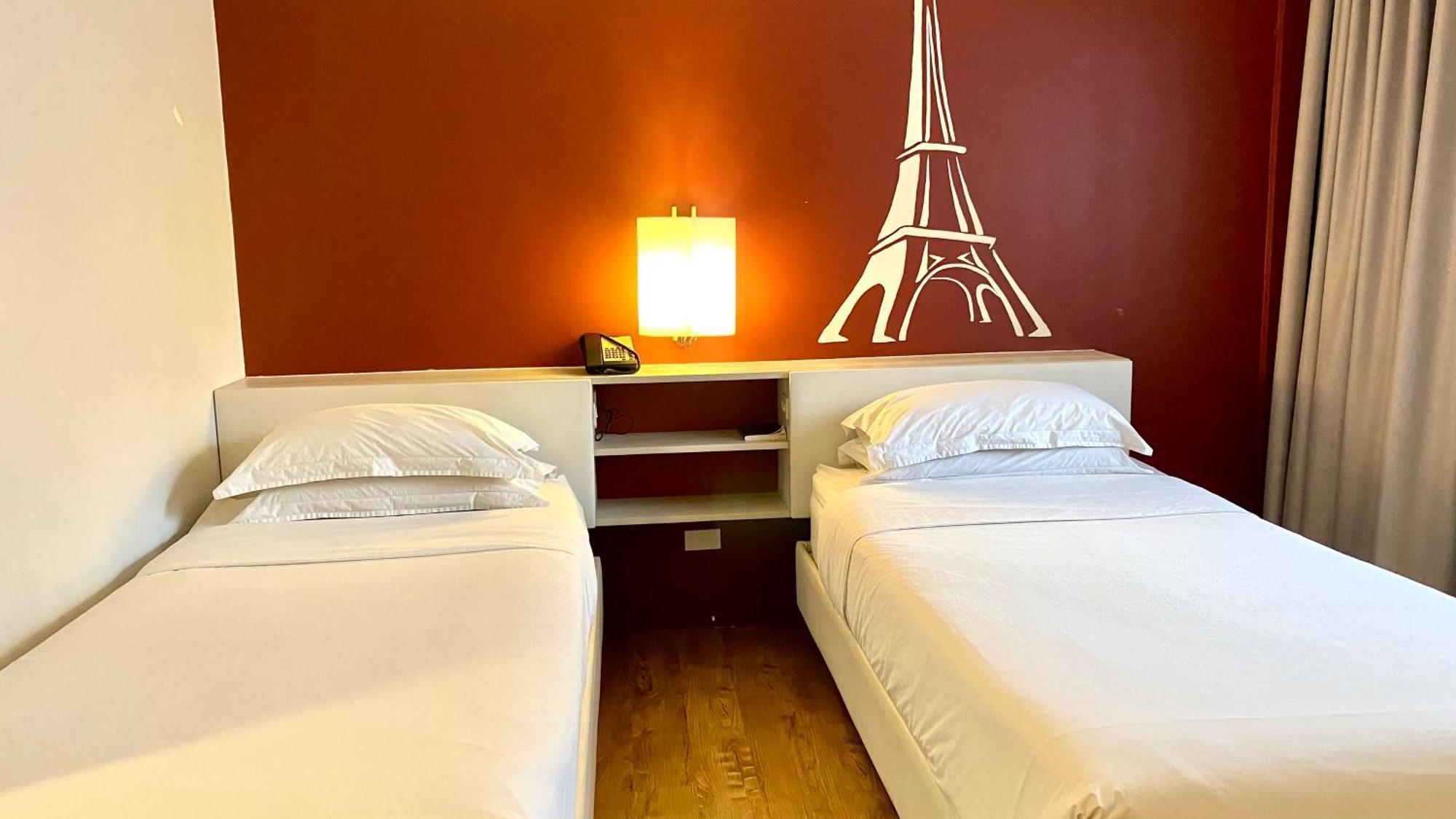 Circle Inn Hotel And Suites Bacolod Eksteriør bilde