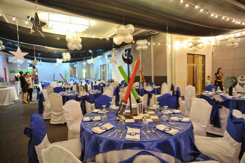 Circle Inn Hotel And Suites Bacolod Eksteriør bilde