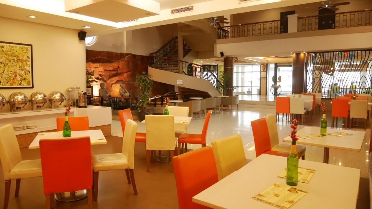 Circle Inn Hotel And Suites Bacolod Eksteriør bilde