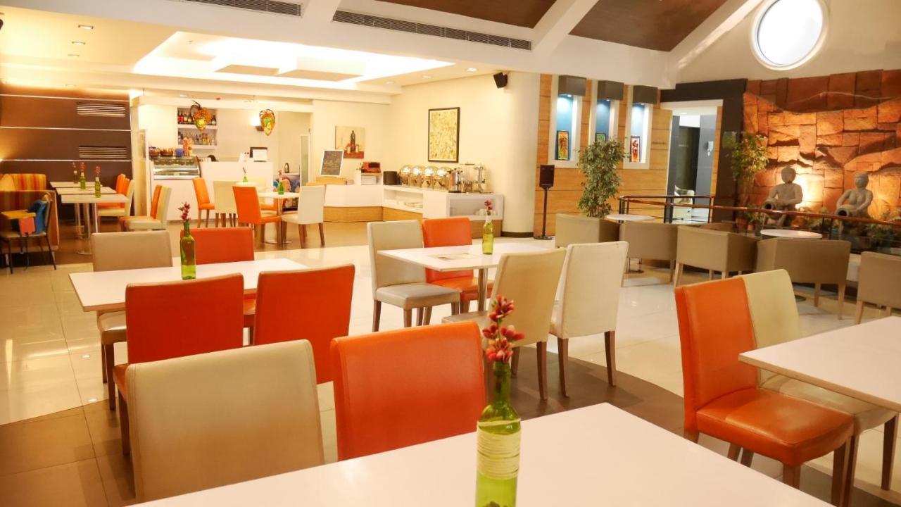 Circle Inn Hotel And Suites Bacolod Eksteriør bilde
