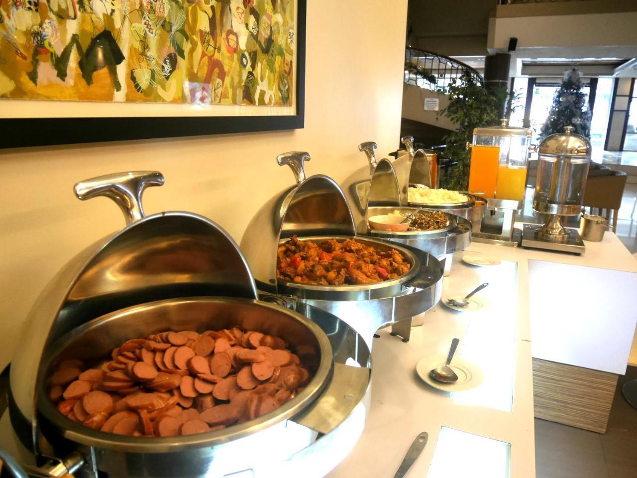 Circle Inn Hotel And Suites Bacolod Eksteriør bilde